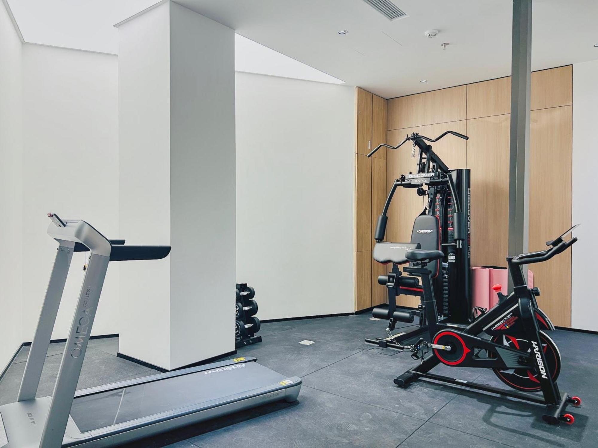 Dayin Garden Hotel -Near People'S Square & Nanjing Road-Large Social Area -Bar -Cafe -Gym -Free Laundry Luggage Storage -24H Front Desk-English Service Shanghái Exterior foto