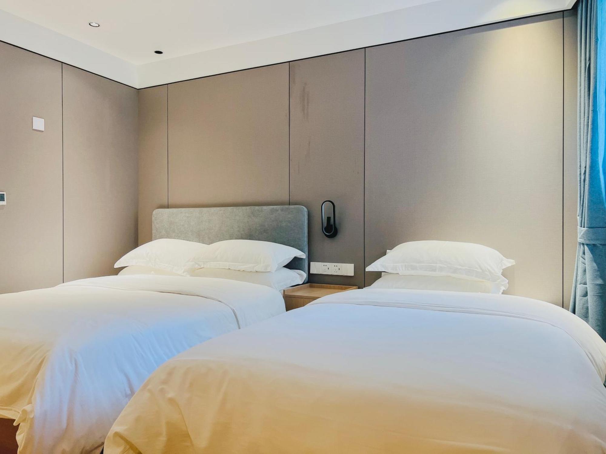 Dayin Garden Hotel -Near People'S Square & Nanjing Road-Large Social Area -Bar -Cafe -Gym -Free Laundry Luggage Storage -24H Front Desk-English Service Shanghái Exterior foto