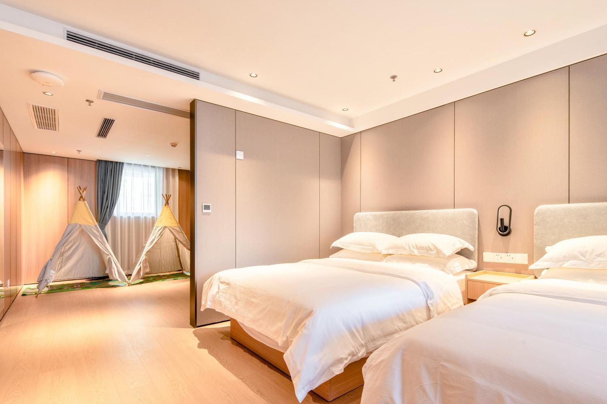 Dayin Garden Hotel -Near People'S Square & Nanjing Road-Large Social Area -Bar -Cafe -Gym -Free Laundry Luggage Storage -24H Front Desk-English Service Shanghái Exterior foto